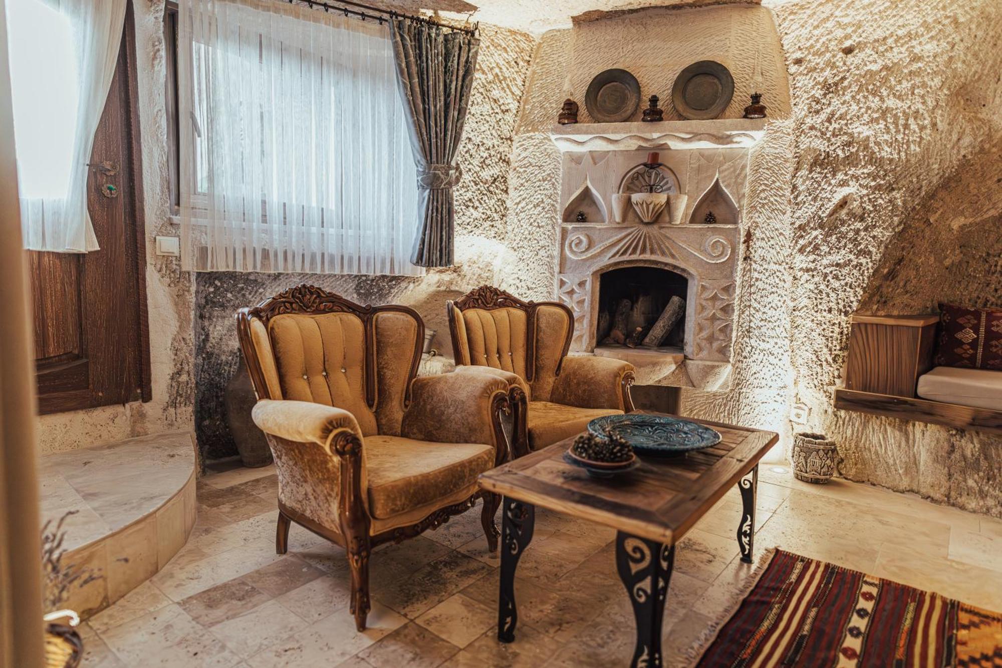 Sah Saray Cave Suites Halal Hotel ギョレメ エクステリア 写真