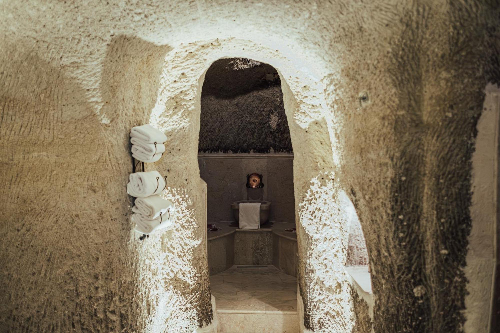 Sah Saray Cave Suites Halal Hotel ギョレメ エクステリア 写真