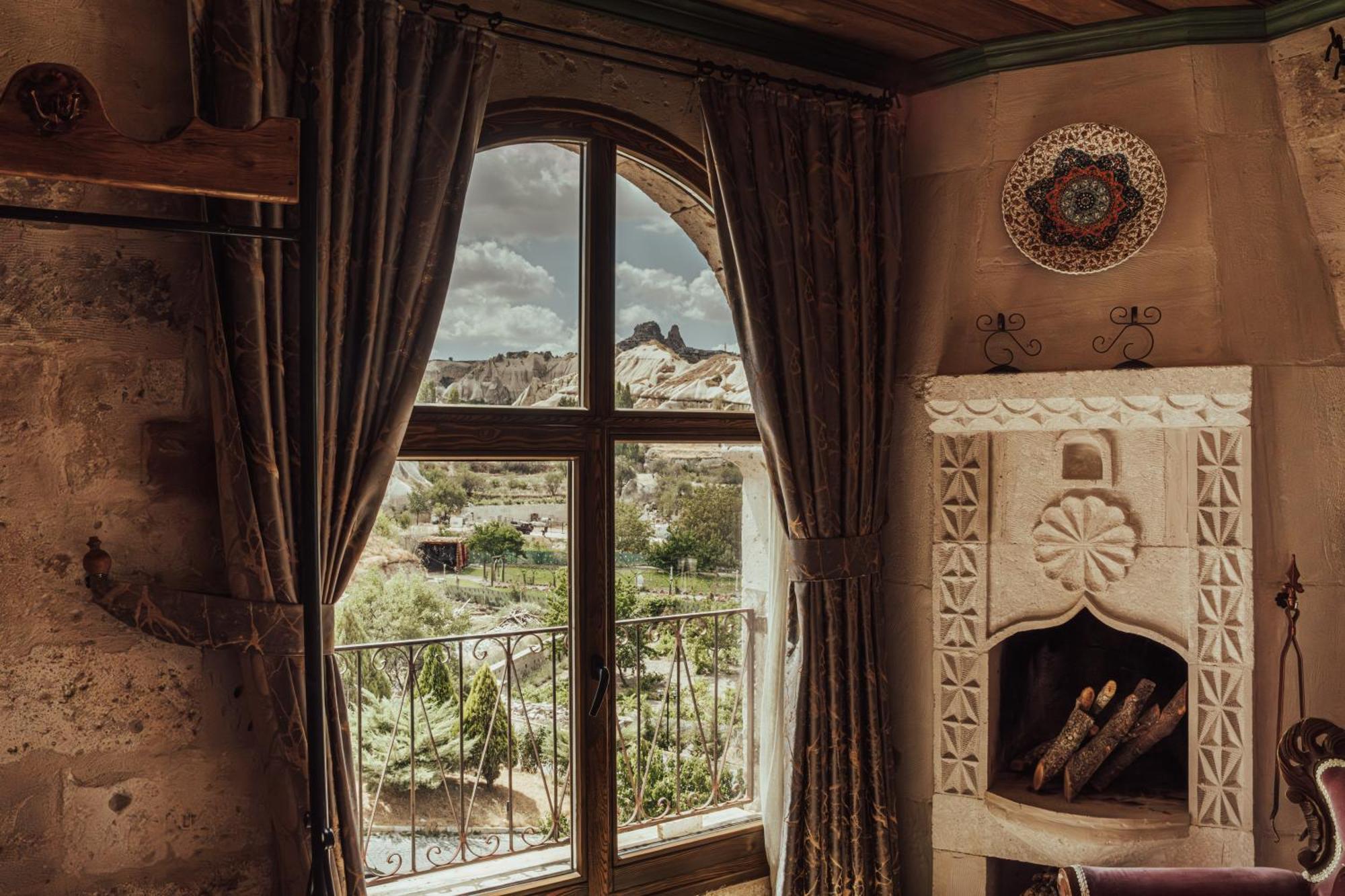 Sah Saray Cave Suites Halal Hotel ギョレメ エクステリア 写真