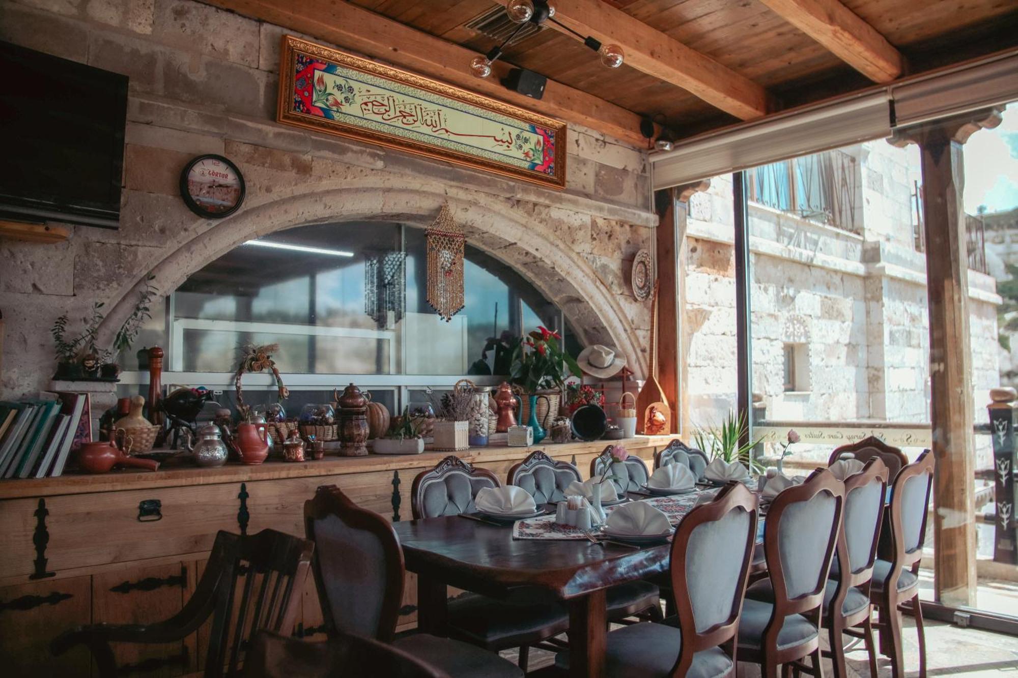 Sah Saray Cave Suites Halal Hotel ギョレメ エクステリア 写真